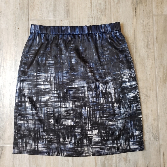 CHICO'S Silky Multicolored Skirt Size 2 - Picture 3 of 7